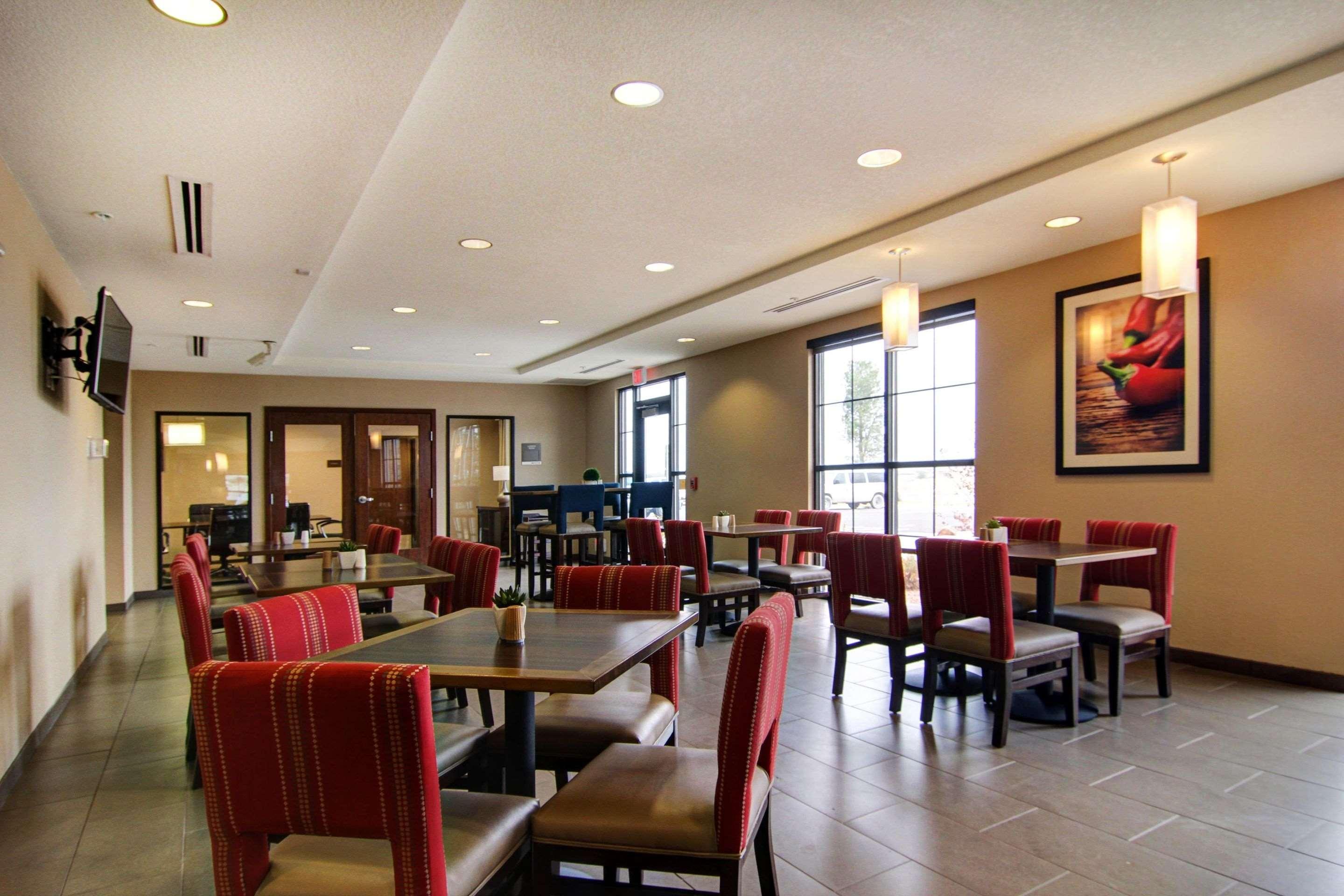 Comfort Suites Карлсбад Екстериор снимка