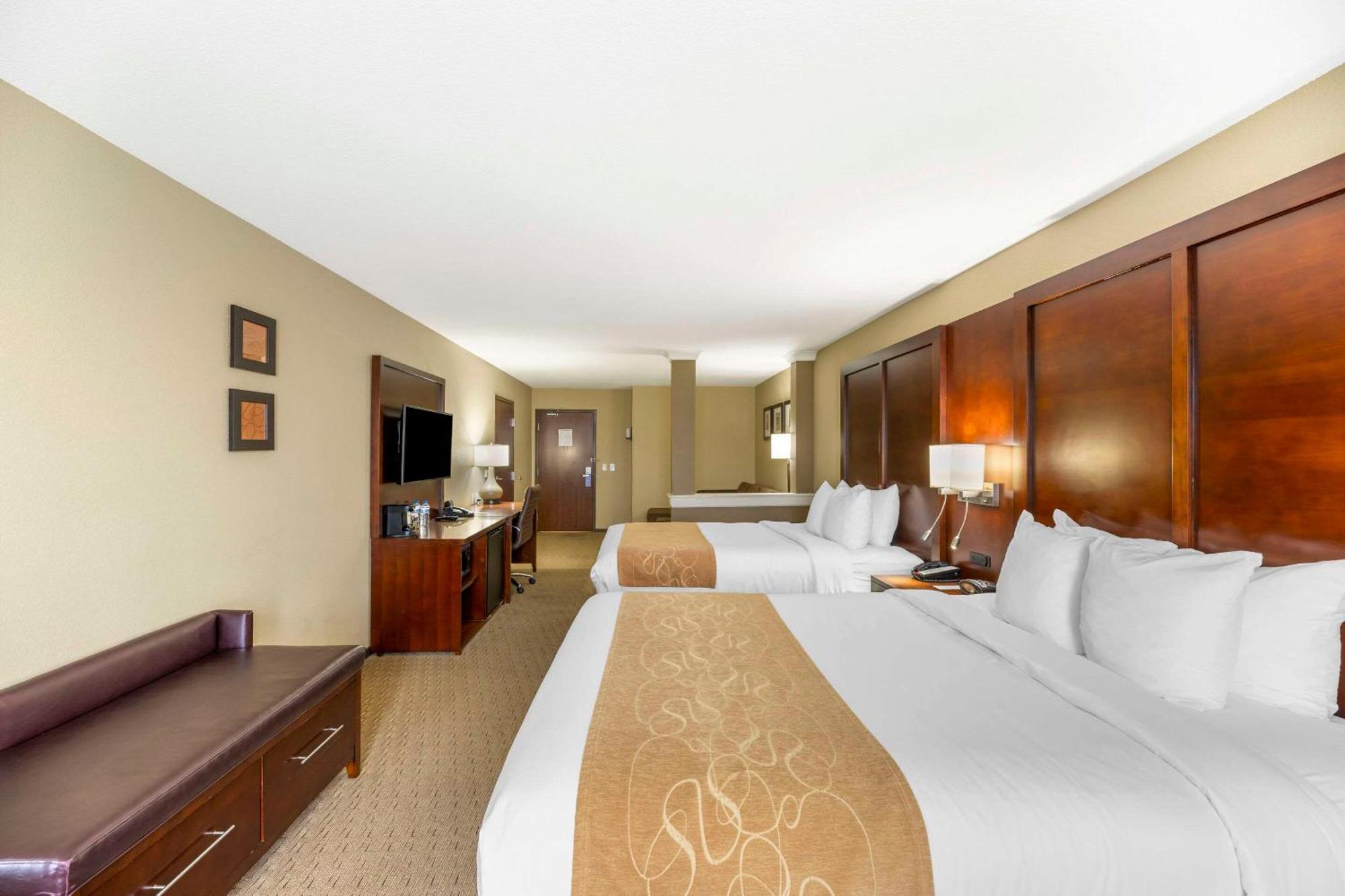 Comfort Suites Карлсбад Екстериор снимка