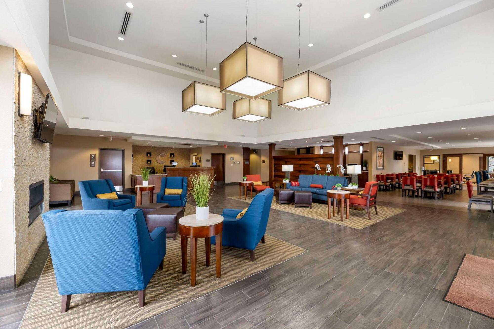 Comfort Suites Карлсбад Екстериор снимка
