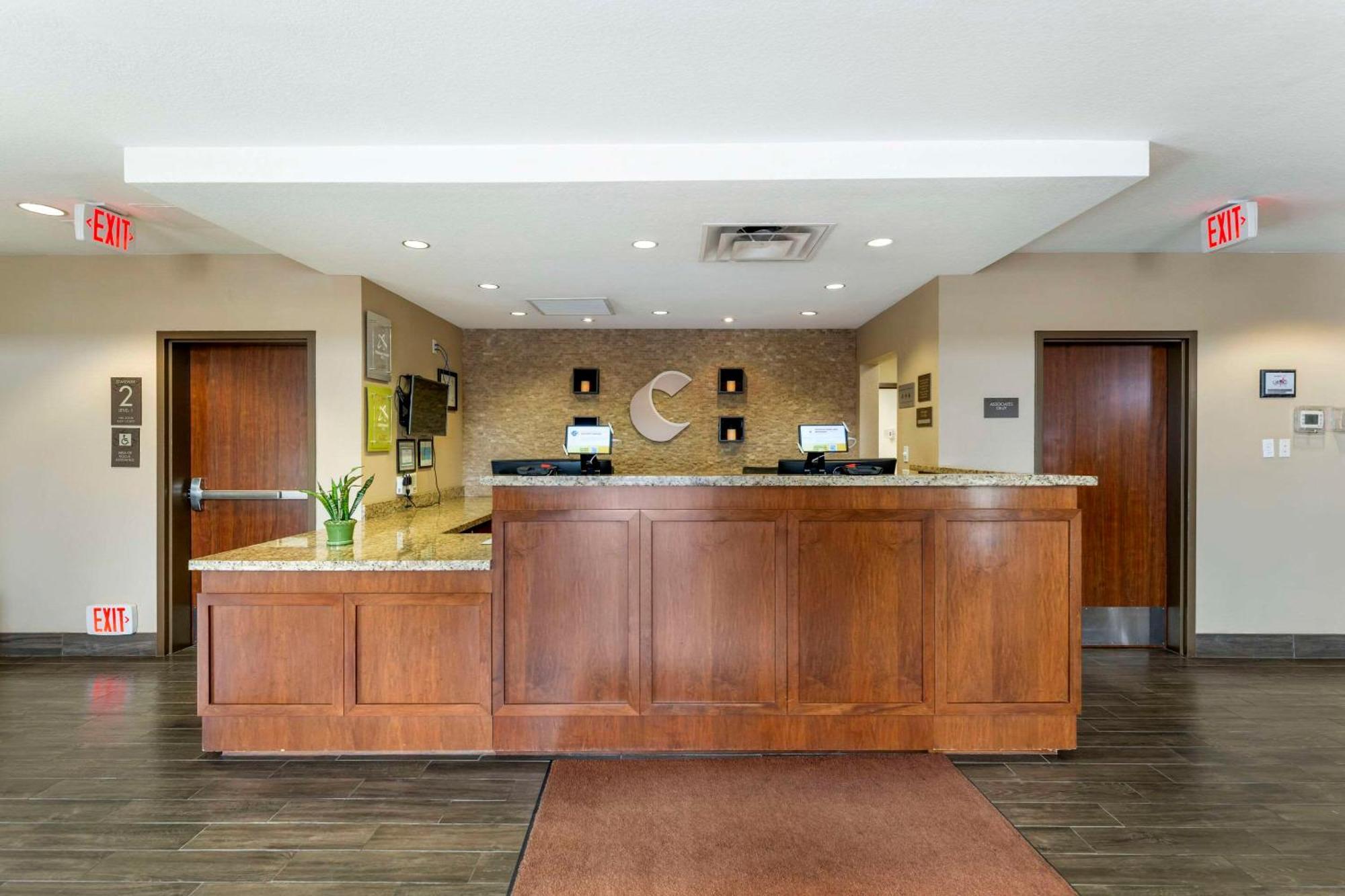 Comfort Suites Карлсбад Екстериор снимка